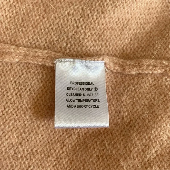 Alannah Hill wool/angora blend cardigan - Picture 5 of 7